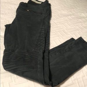 Anthro moto black skinnies size 29